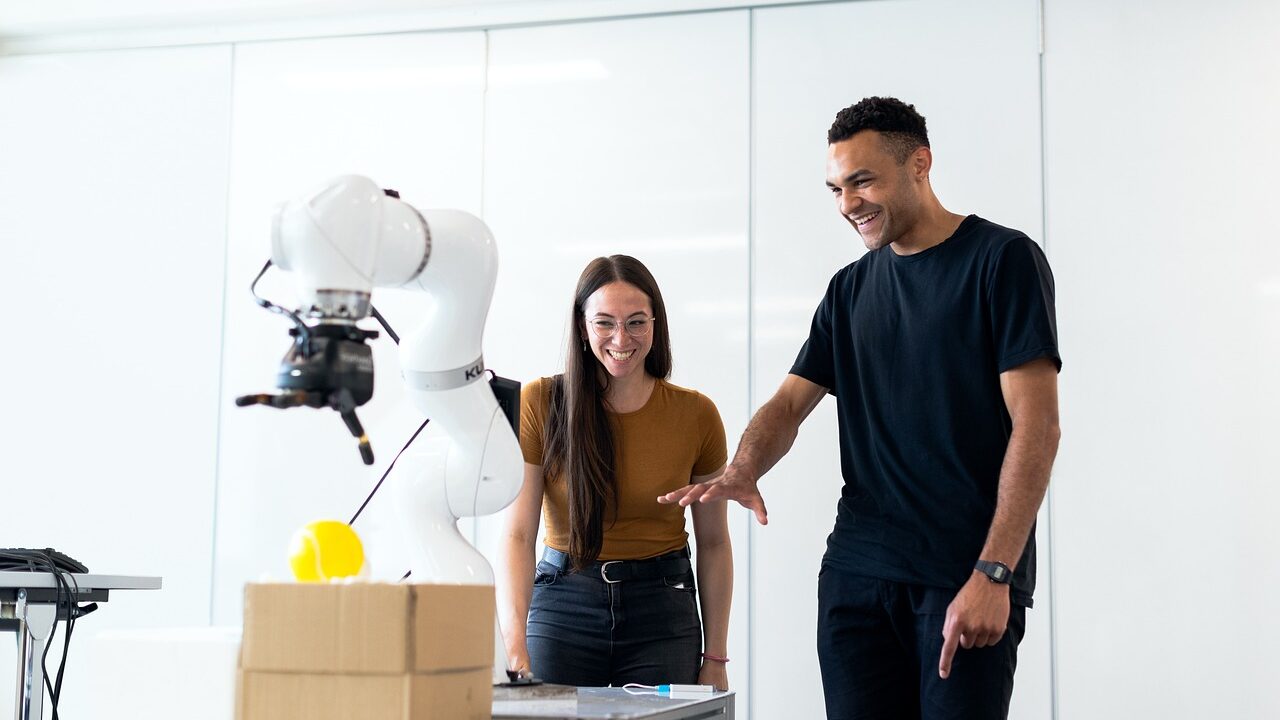 Techslassh: The Ultimate Hub for All Things Tech
