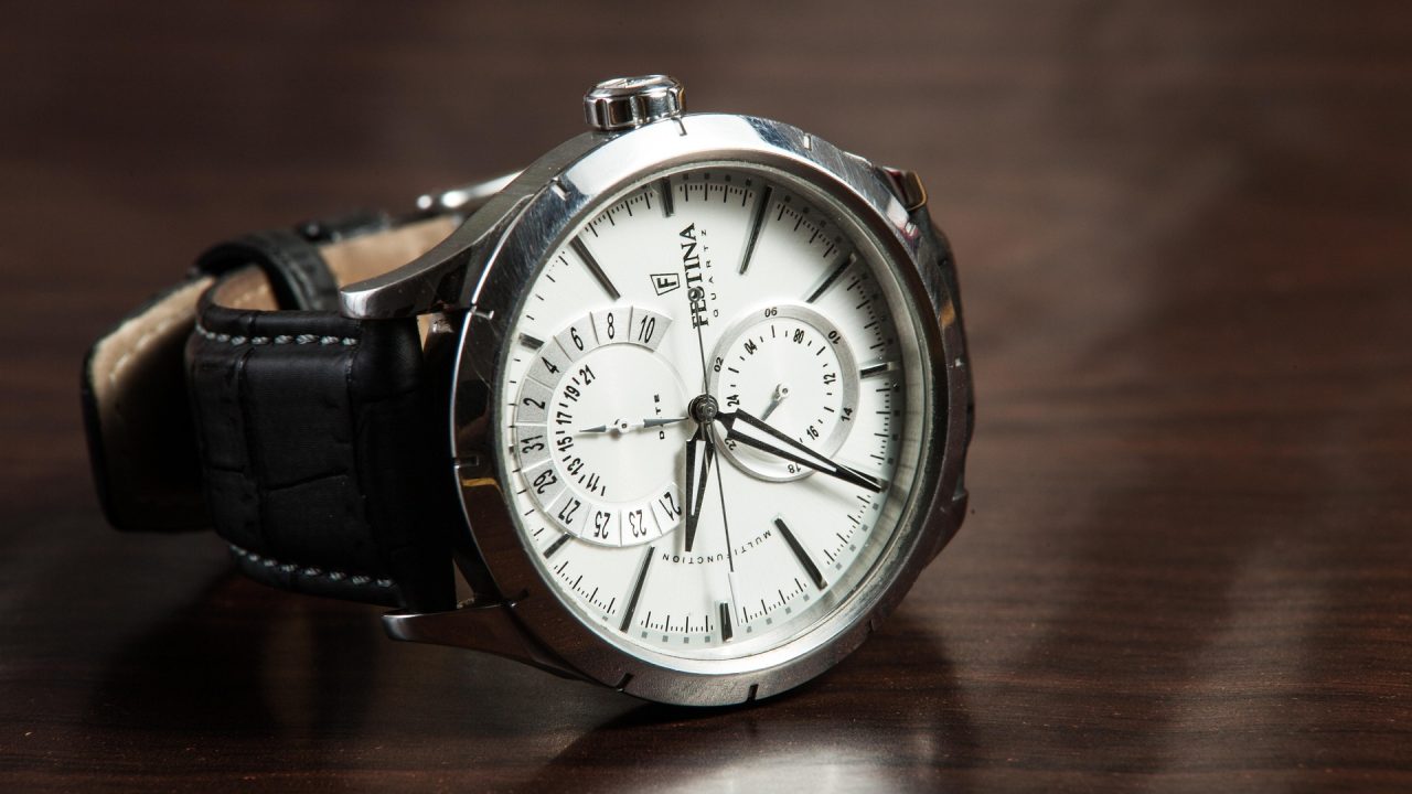 Automatic vs Quartz Luxury Watches: What Is the Difference?